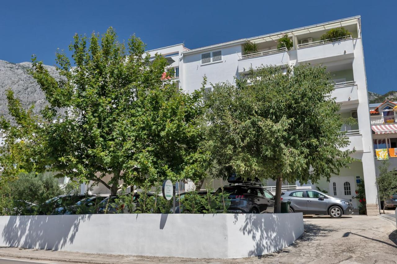 Apartments Marija Tučepi エクステリア 写真