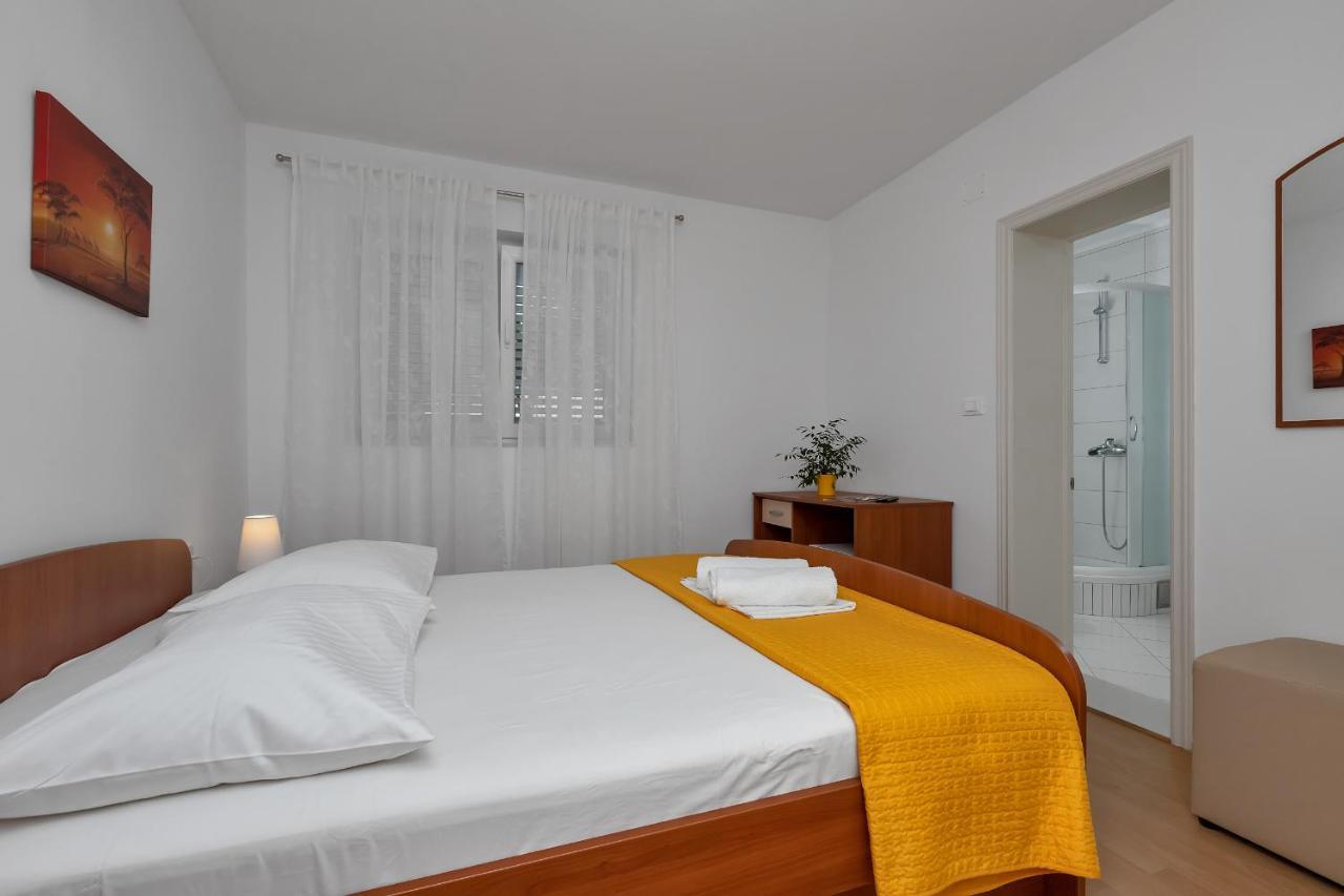 Apartments Marija Tučepi エクステリア 写真