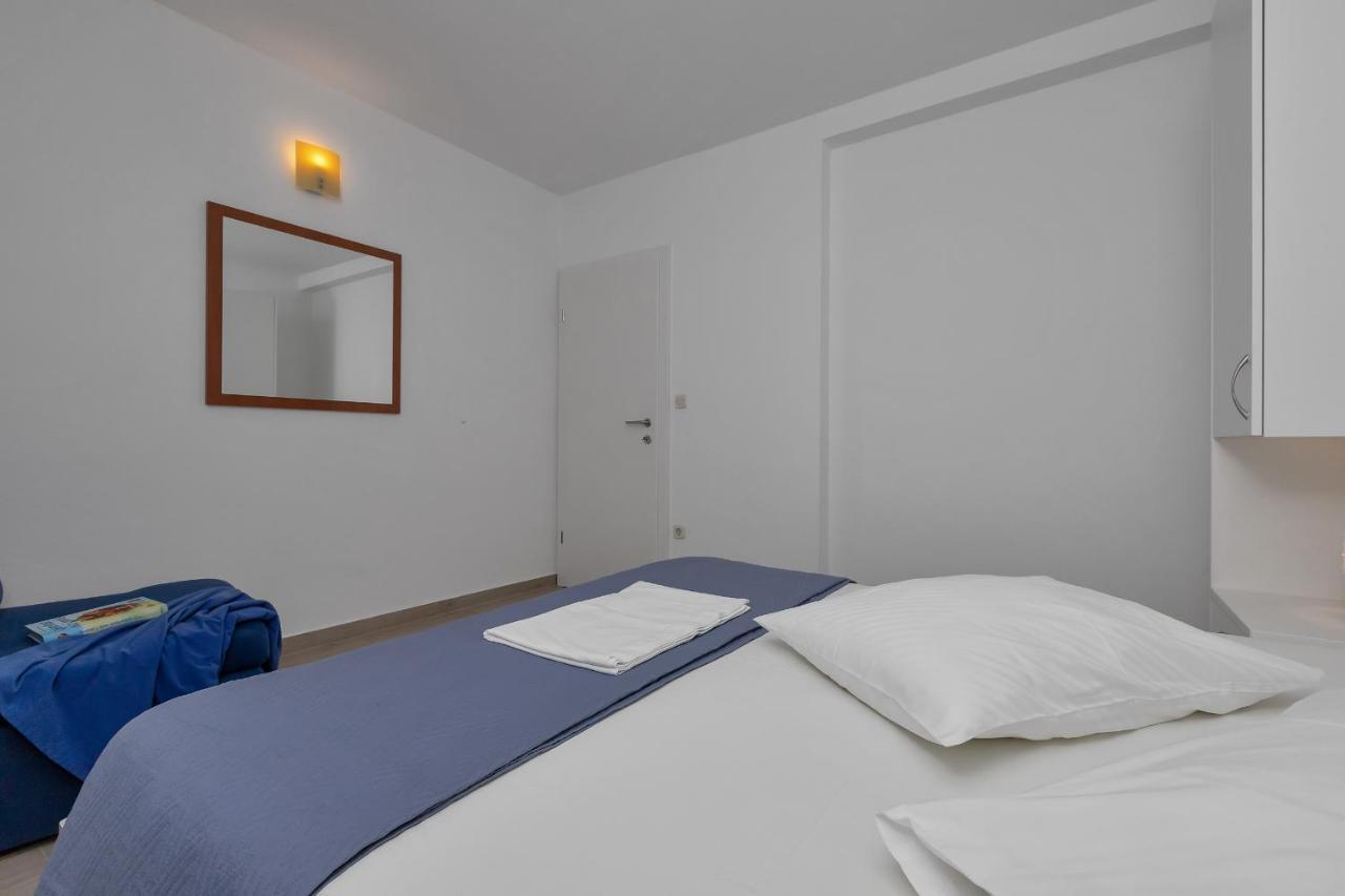 Apartments Marija Tučepi エクステリア 写真