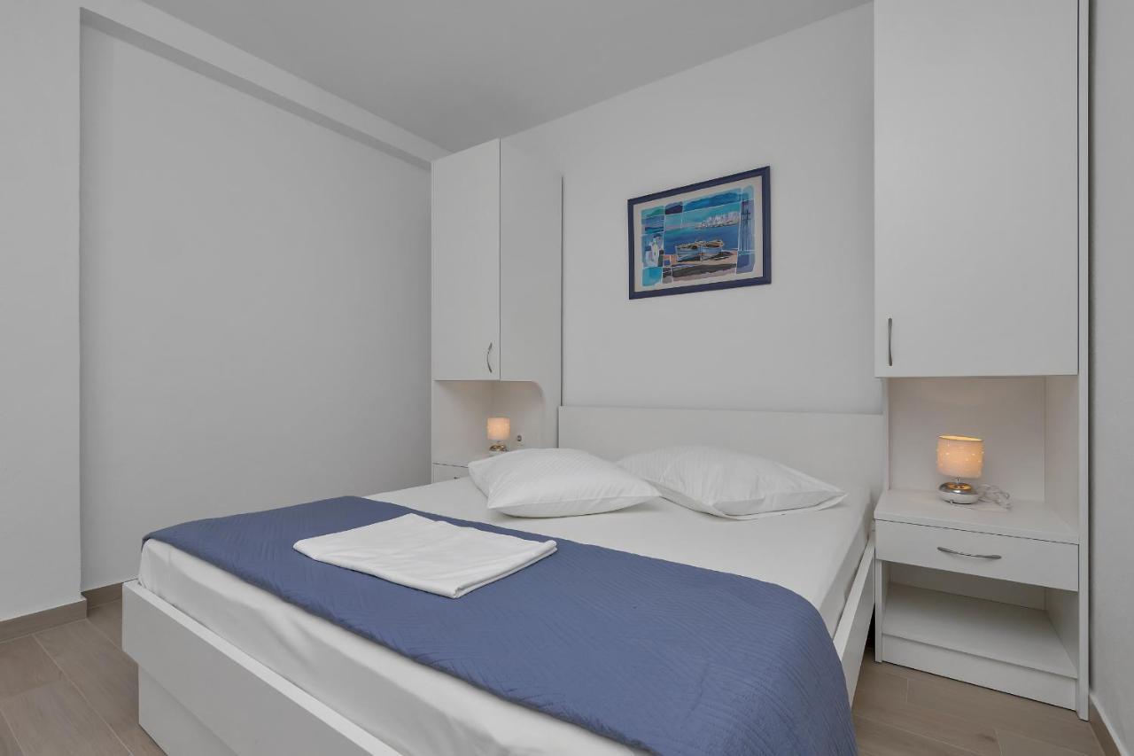 Apartments Marija Tučepi エクステリア 写真