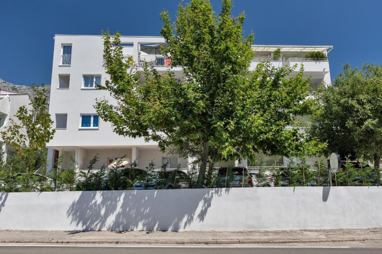 Apartments Marija Tučepi エクステリア 写真